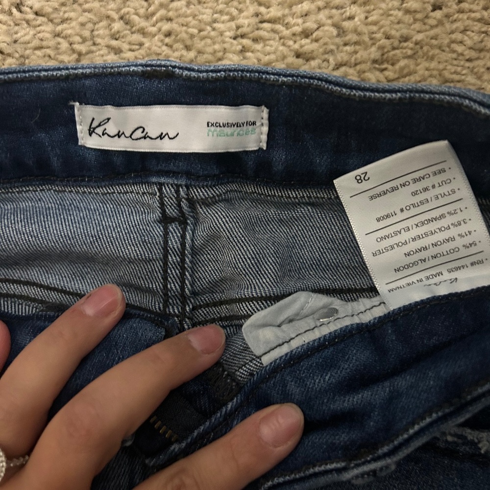 KanCan  jeans/ VS bra